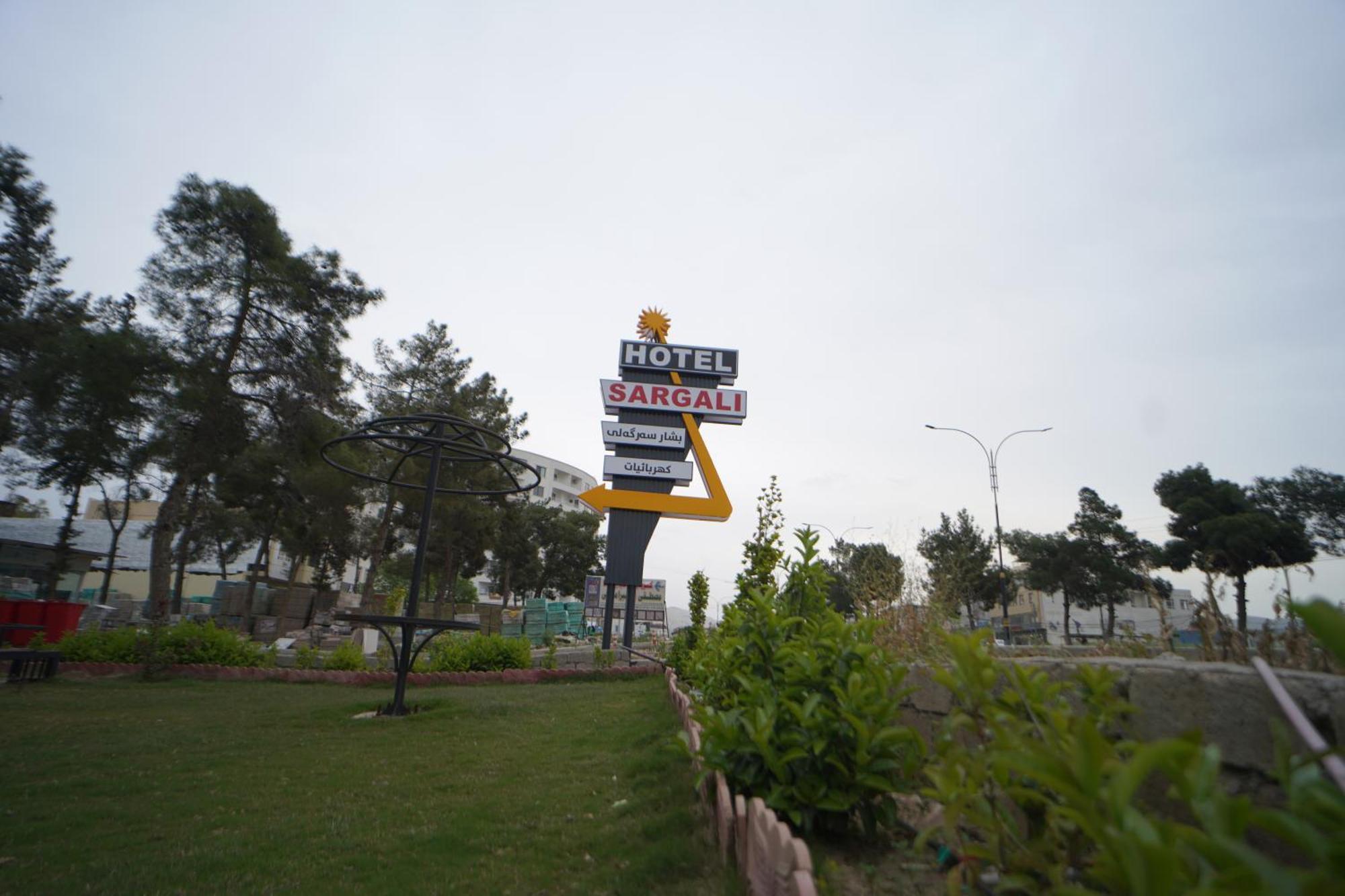 Sargali Duhok Hotel Kültér fotó